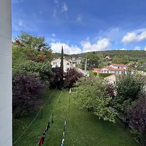 L'echappee Verte - - 1 Lit - 2 Pers , Châtel-Guyon France